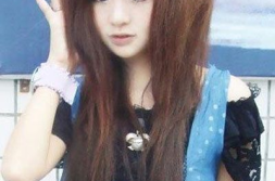 90后非主流发型女,个性张扬的青春印记
