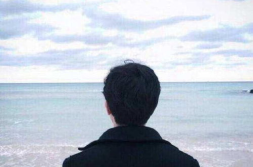 头像男背影,探索不同风格的男性头像世界