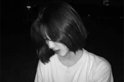 伤感图片女生,唯美意境中的情感抒发”