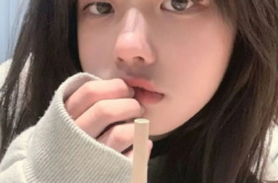 女生头像图片2024最新款,AI绘制,个性十足,好运相伴!”